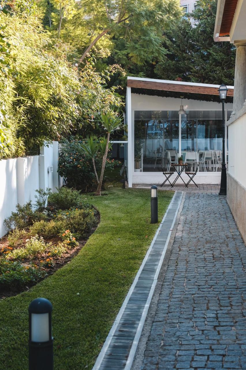 4U Lisbon VI Guesthouse Airport Екстер'єр фото