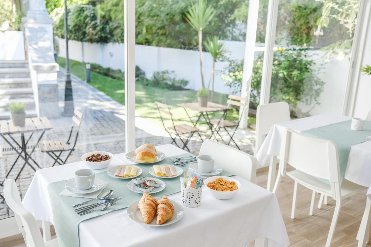 4U Lisbon VI Guesthouse Airport Екстер'єр фото
